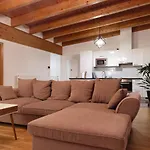 Beehome