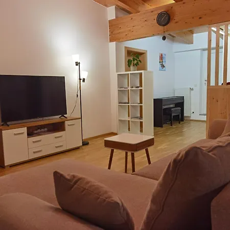 Apartment Beehome